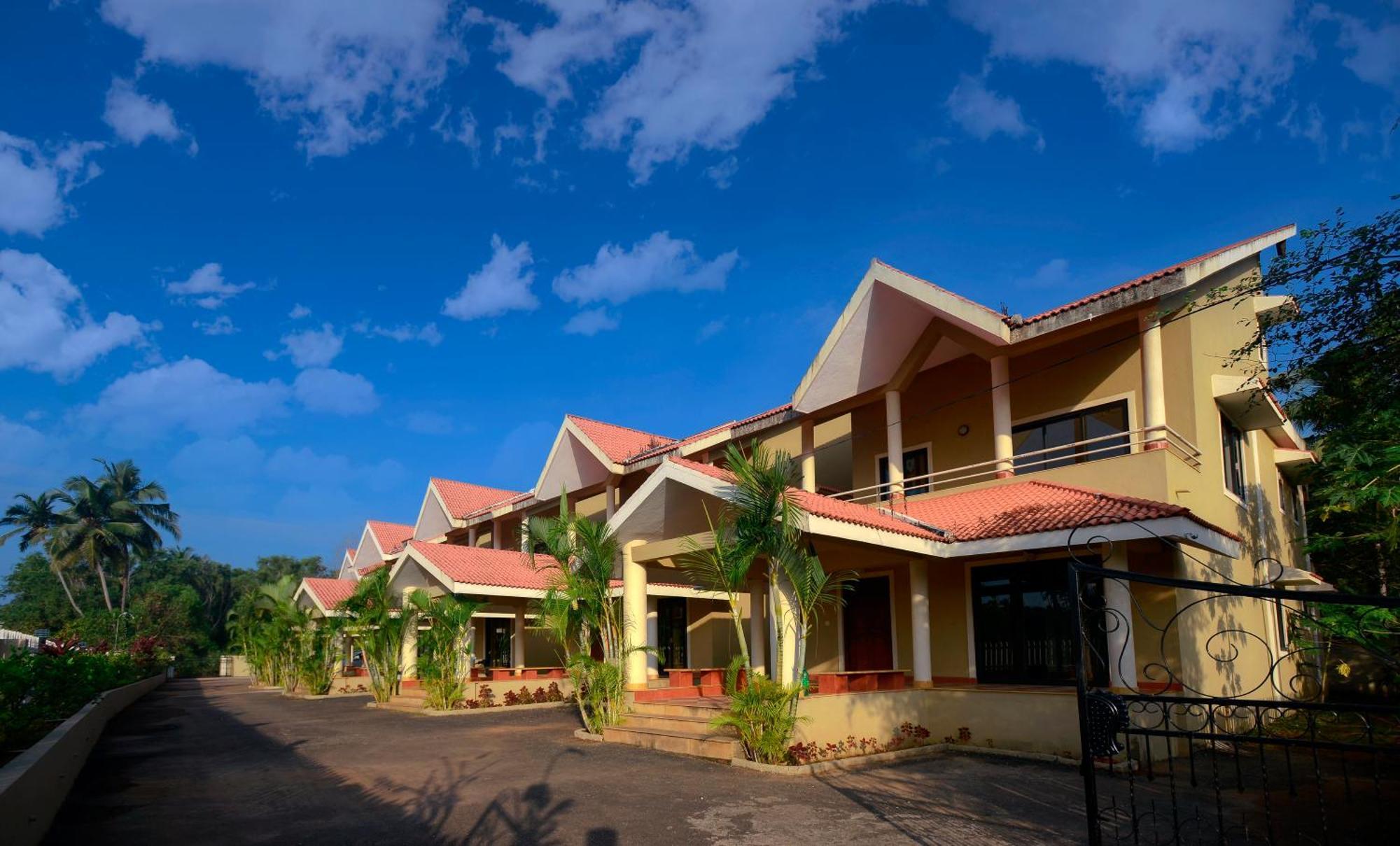 Treehouse Blue Hotel & Villas Colva Exterior foto