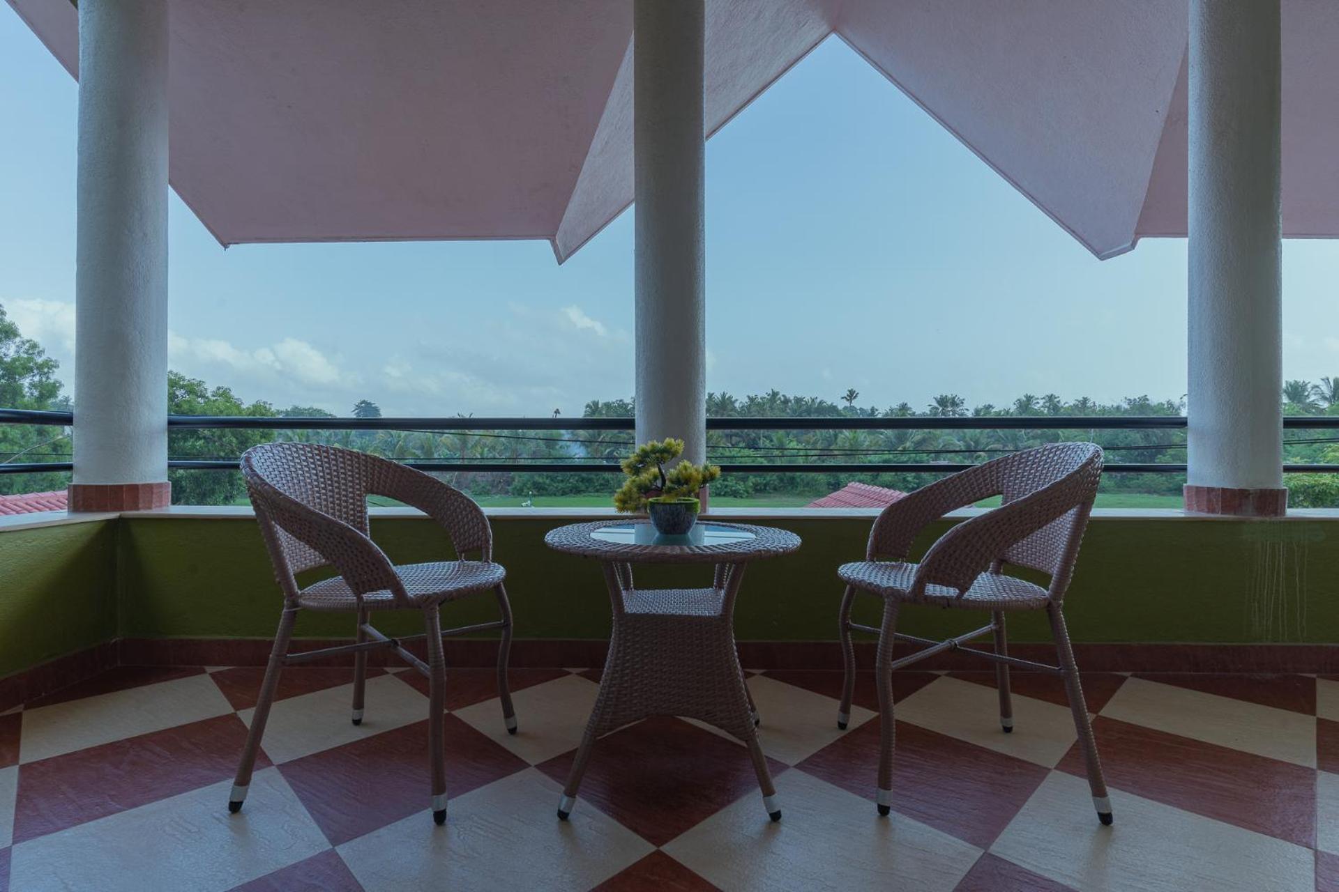 Treehouse Blue Hotel & Villas Colva Exterior foto